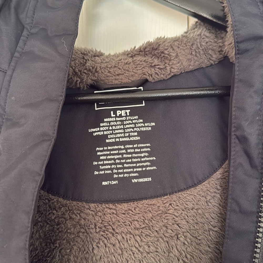 LLBean Jacket - Picture 4 of 4